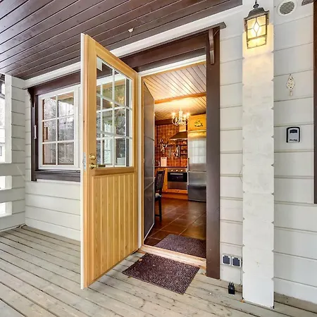 Leonova Cottages بيت للعطل Juva