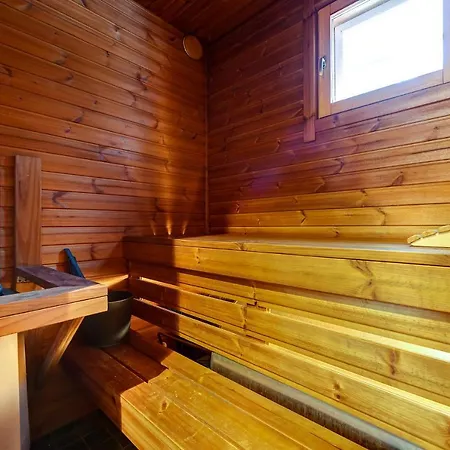 Leonova Cottages