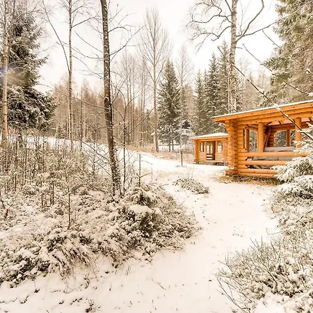 Leonova Cottages بيت للعطل *